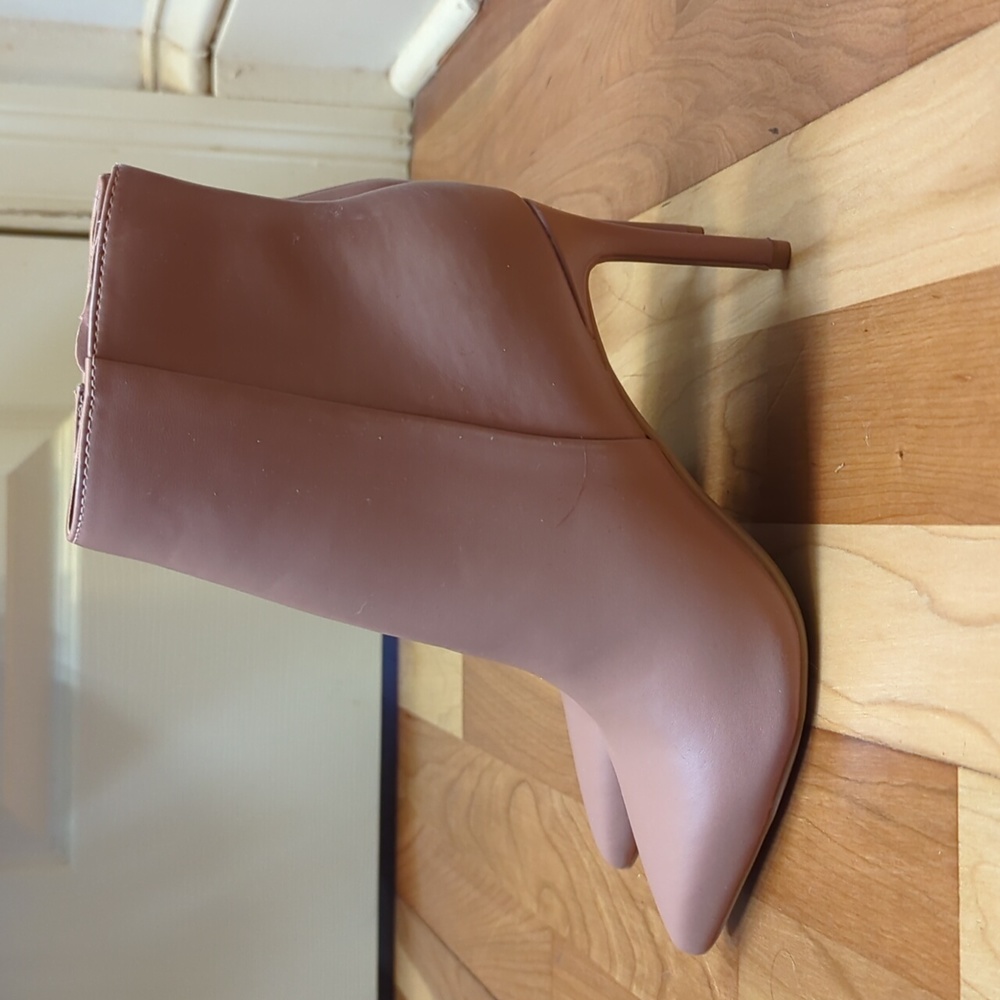 Nine west booties